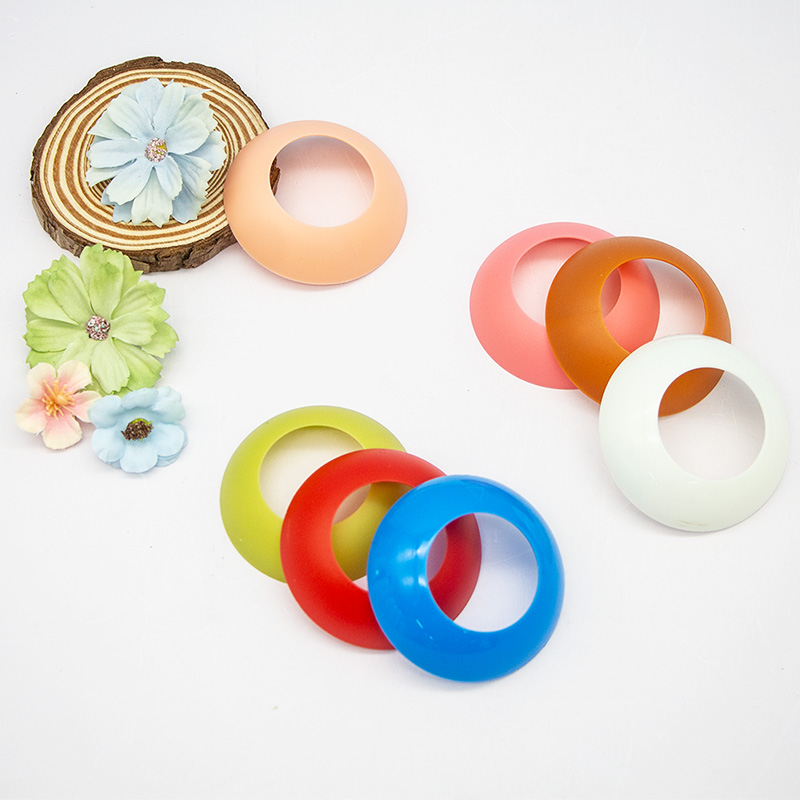 Aerosol can assemblys